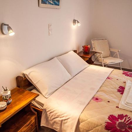 Thimios Rooms Keramiai Luaran gambar