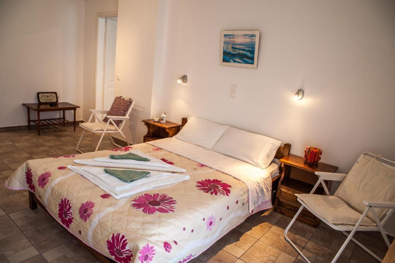 Thimios Rooms Keramiai Luaran gambar