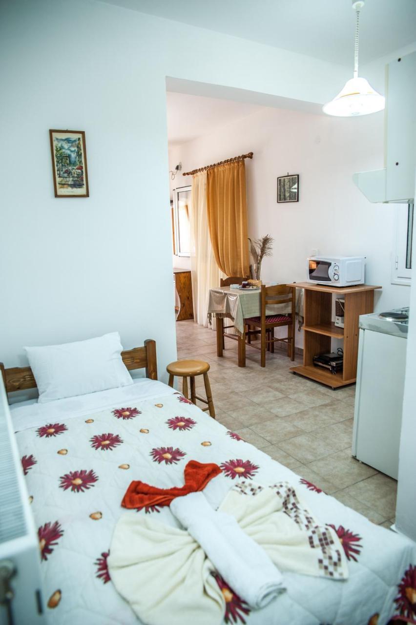 Thimios Rooms Keramiai Luaran gambar