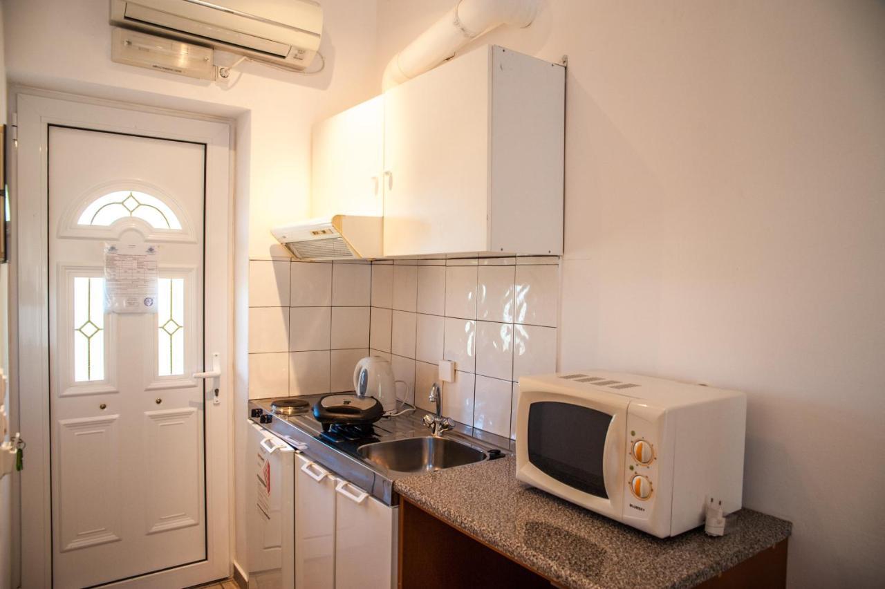 Thimios Rooms Keramiai Luaran gambar