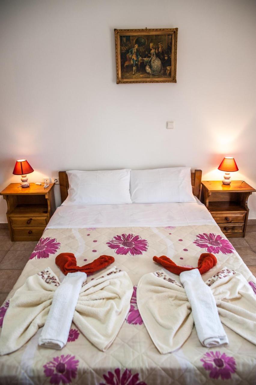 Thimios Rooms Keramiai Luaran gambar
